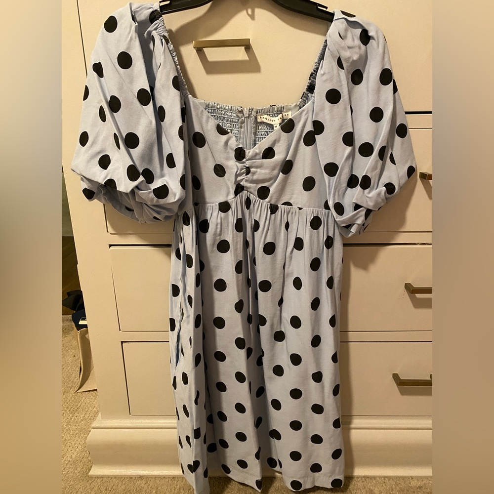 SMALL DRESS